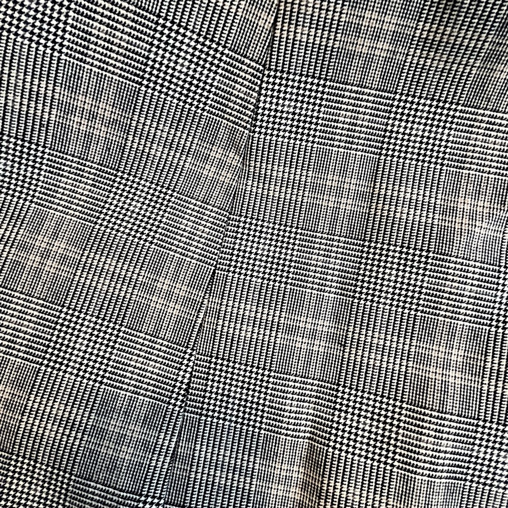 Babaton Skirt - Picture 4 of 4